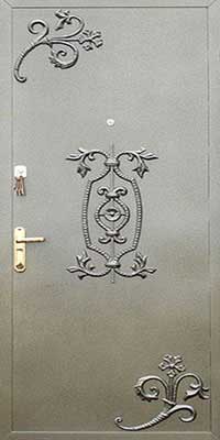 Бронированные двери покраска Киев №4