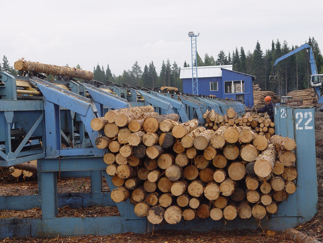 Разводные тиски для рамных пил